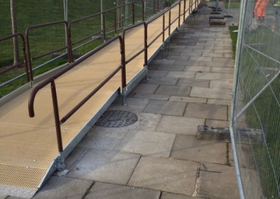 28m temporary ramp + 6 platforms